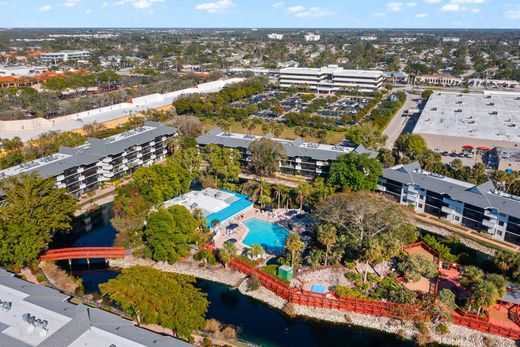 Apartment in Naples, Collier County