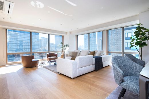 Apartment for sale in Minato
