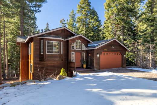 Vrijstaand huis in South Lake Tahoe, El Dorado County