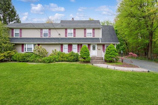 Luxury home in Closter, Bergen County