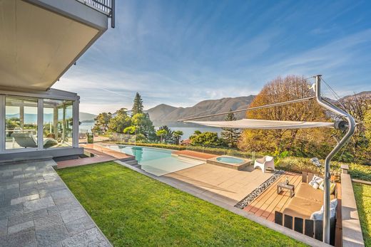 Villa en Brezzo di Bedero, Provincia di Varese