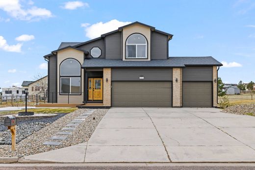 Luxury home in Colorado Springs, El Paso County