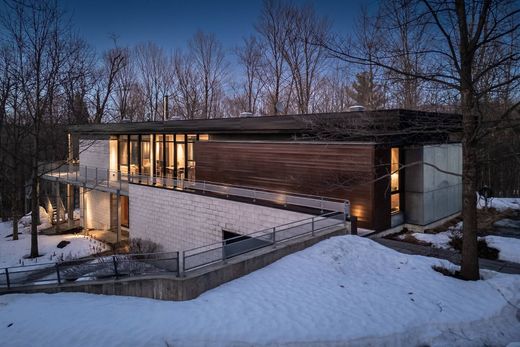 Detached House in Lac Brome, Montérégie