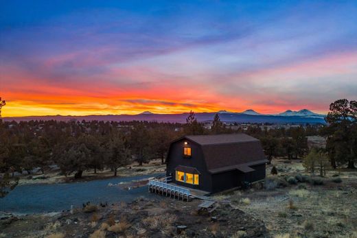 Luxury home in Bend, Deschutes County