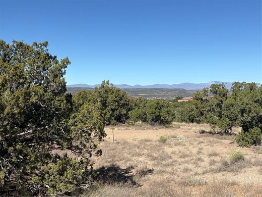 地皮  聖大非, Santa Fe County