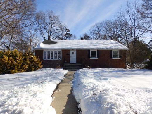 Detached House in Toms River, Ocean County