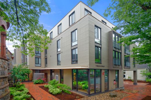 Apartment in Cambridge, Middlesex County
