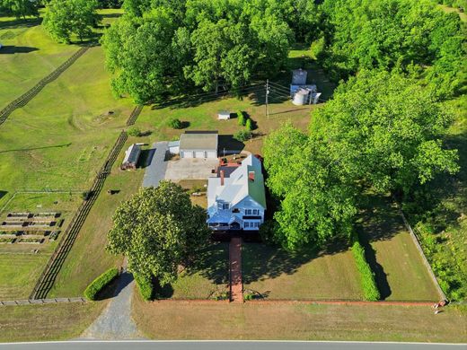 Detached House in Barnesville, Lamar County
