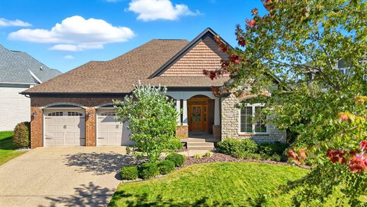 Detached House in Louisville, Jefferson County