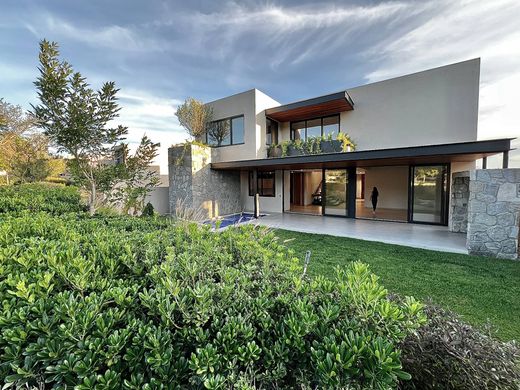 Casa Unifamiliare a Santiago de Querétaro, Querétaro