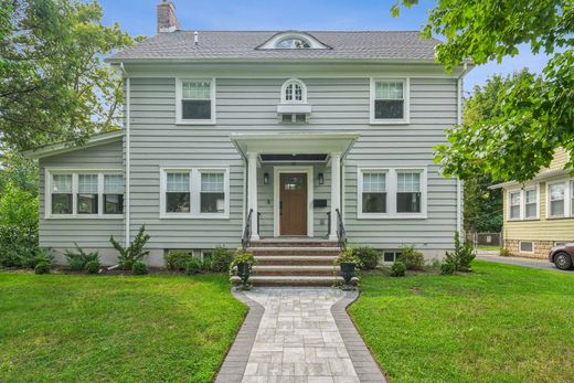 Detached House in Montclair, Essex County