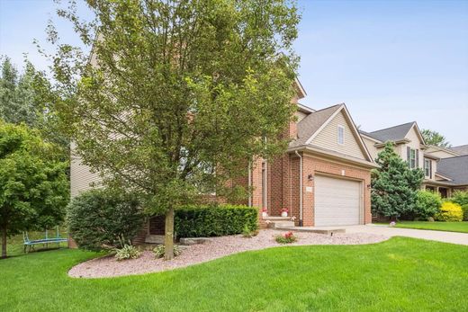 Dom jednorodzinny w Commerce, Oakland County