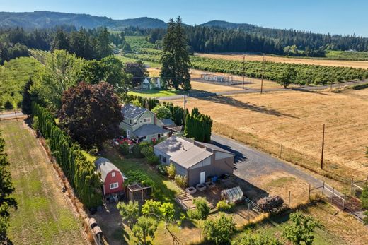 Luxe woning in Hood River, Hood River County