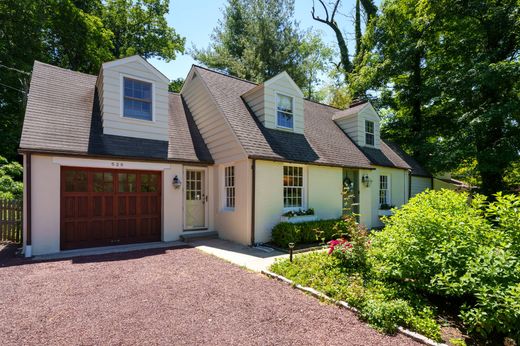 Detached House in Princeton, Mercer County