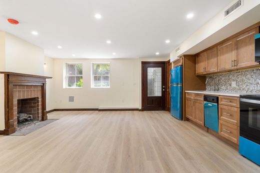 Apartment in Boston, Suffolk County