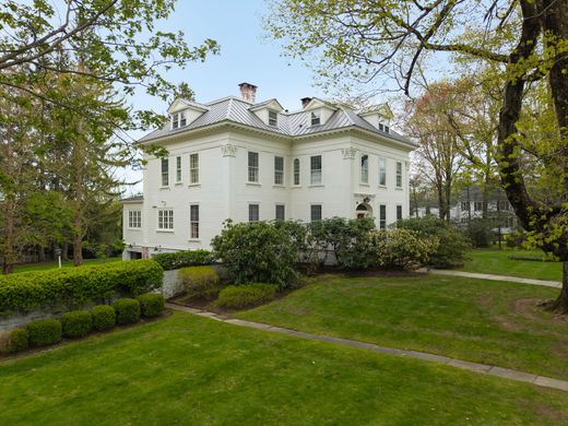 Detached House in Litchfield, Litchfield County