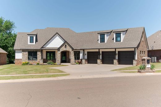 Luxury home for sale in Norman