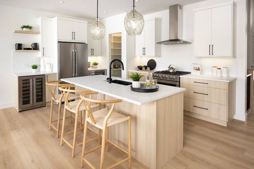 Arsa McKinley Landing, Regional District of Central Okanagan