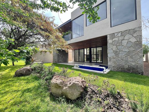 Casa Unifamiliare a Santiago de Querétaro, Querétaro