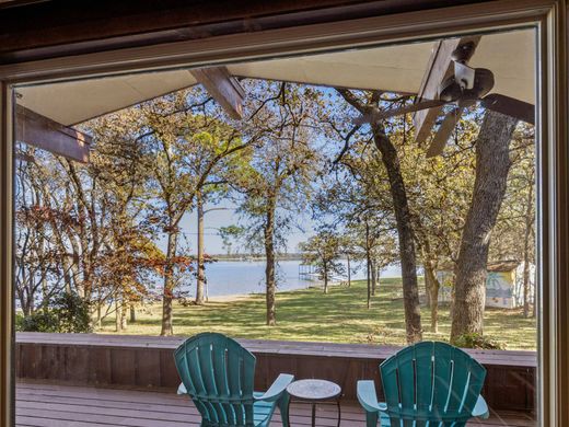 Detached House in Azle, Tarrant County