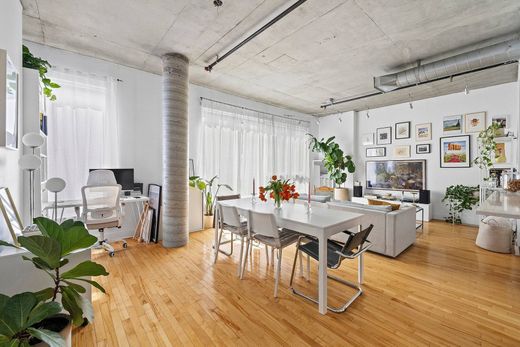 Apartment in Montreal, City of Montréal
