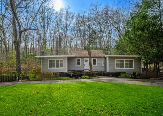 Detached House in Madison, New Haven County