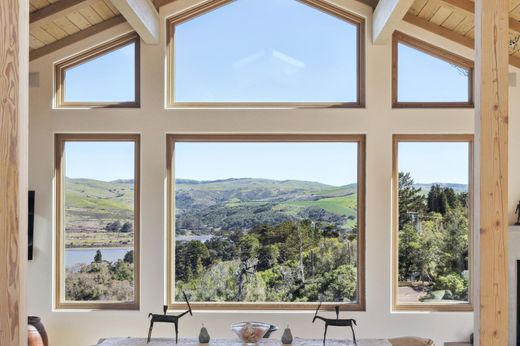 Detached House in Inverness, Marin County