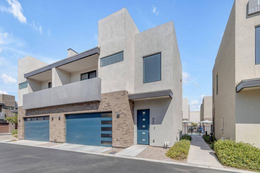 Townhouse in Tempe, Maricopa County