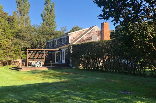 Detached House in East Hampton, Suffolk County
