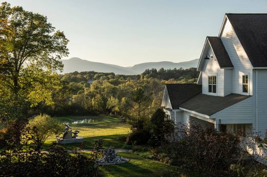 Detached House in Germantown, Columbia County