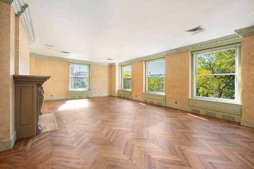 Luxury home in New York