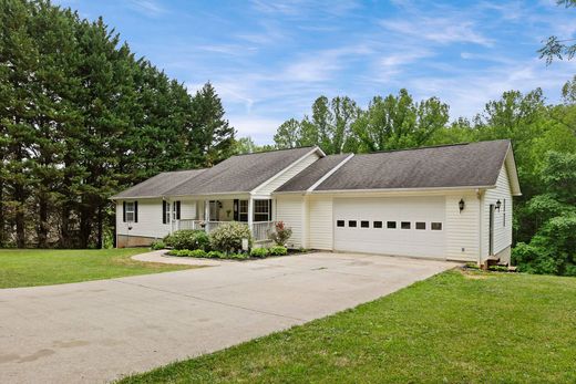 Casa en Candler, Buncombe County