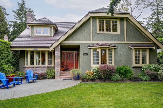 Detached House in Saanich, Capital Regional District