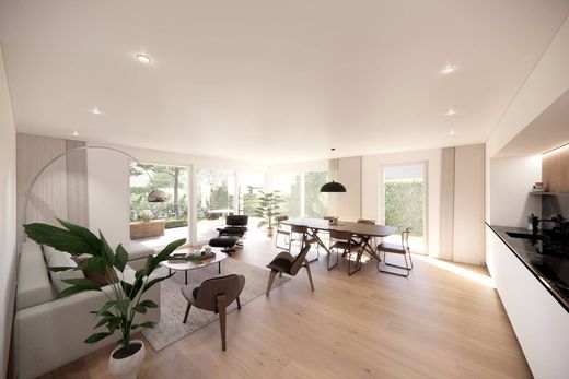 ﺷﻘﺔ ﻓﻲ Thônex, Geneva