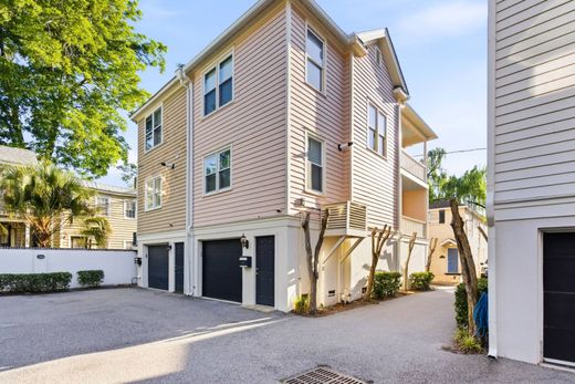 Daire Charleston, Charleston County