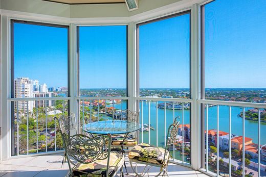 Apartment in Naples, Collier County