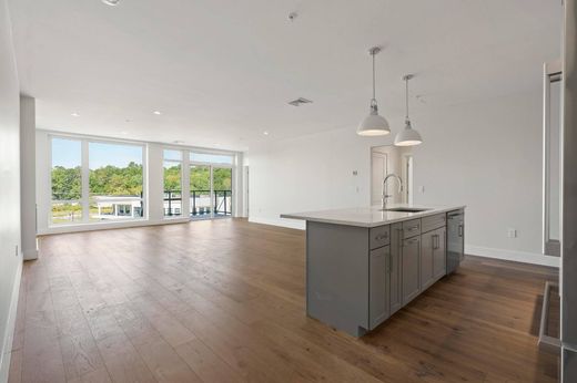 Apartment in Falmouth, Cumberland County