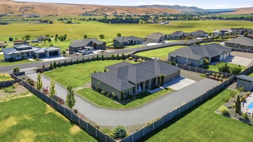 Detached House in Kennewick, Benton County