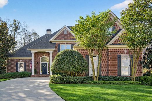 Vrijstaand huis in Dunwoody, DeKalb County