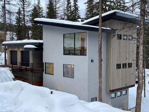 Detached House in Whitefish, Flathead County