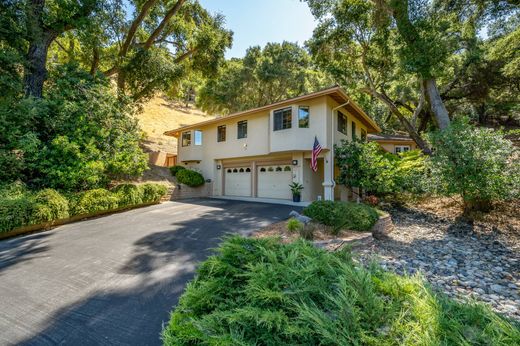 Atascadero, San Luis Obispo Countyの一戸建て住宅