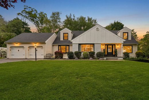 Luxury home in Roxbury, Morris County