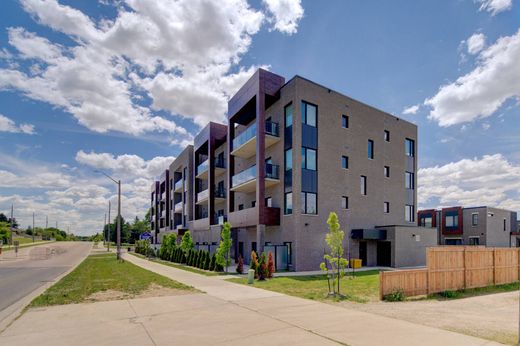 Apartment in Cambridge, Ontario