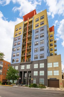 Apartment in Chicago, Cook County