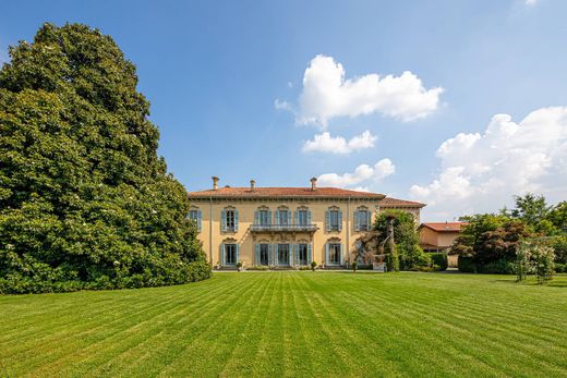 Villa in Merate, Provincia di Lecco