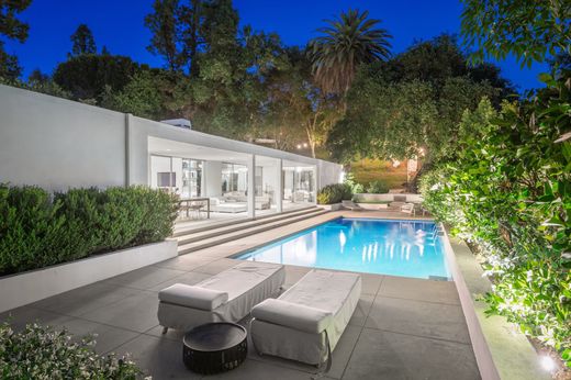 Detached House in Pasadena, Los Angeles County
