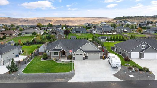 Detached House in Kennewick, Benton County