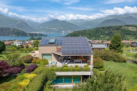 Villa in Colico, Provincia di Lecco