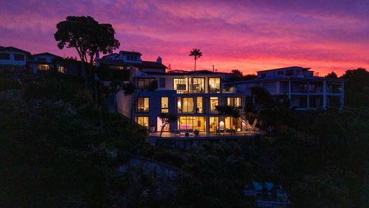 Apartment in North Shore, Auckland