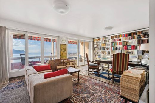 Apartment in Montreux, Riviera-Pays-d'Enhaut District